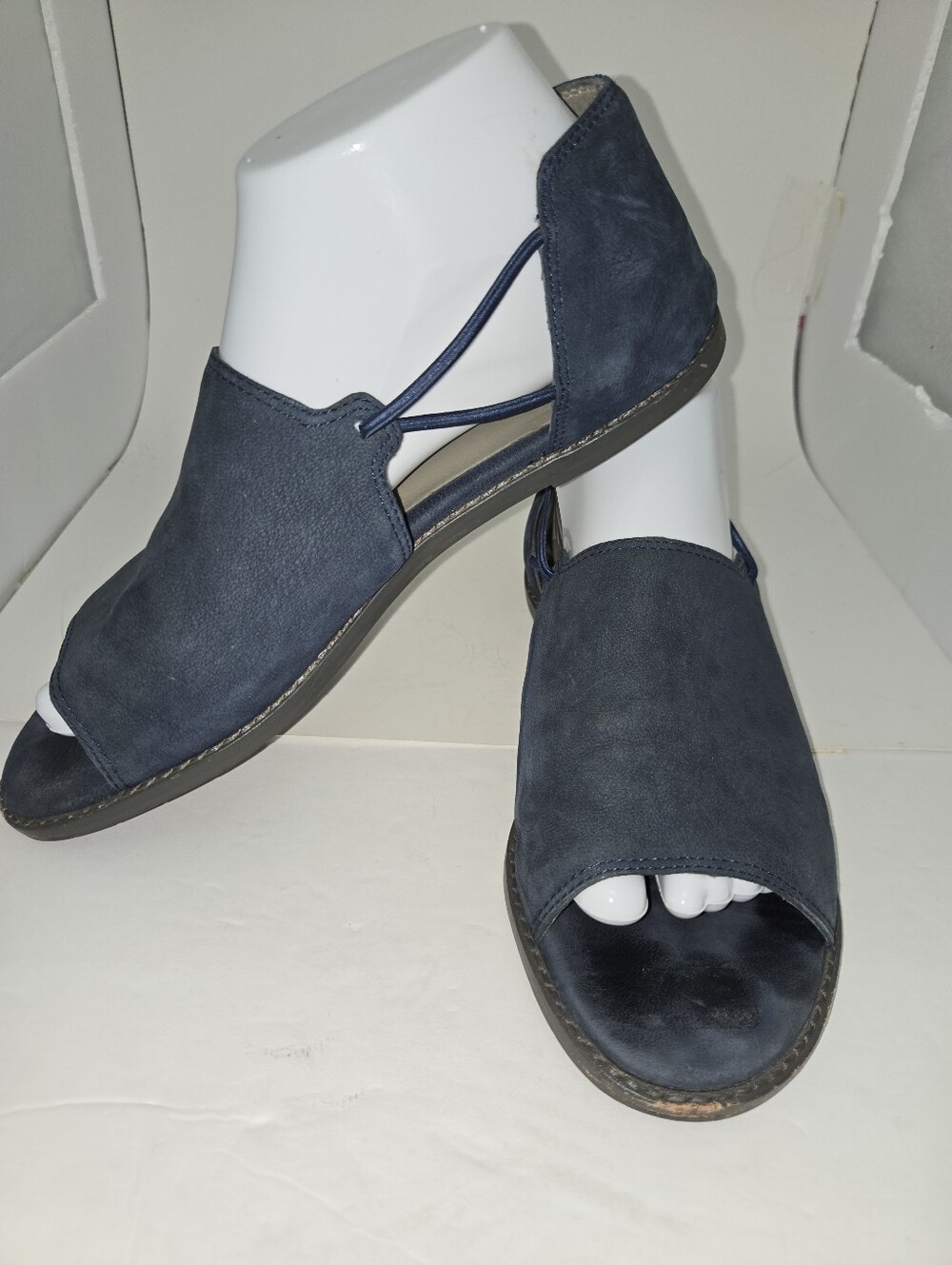 Eileen Fisher - Spell Leather Flats Size 8 Navy Blue Nubuck